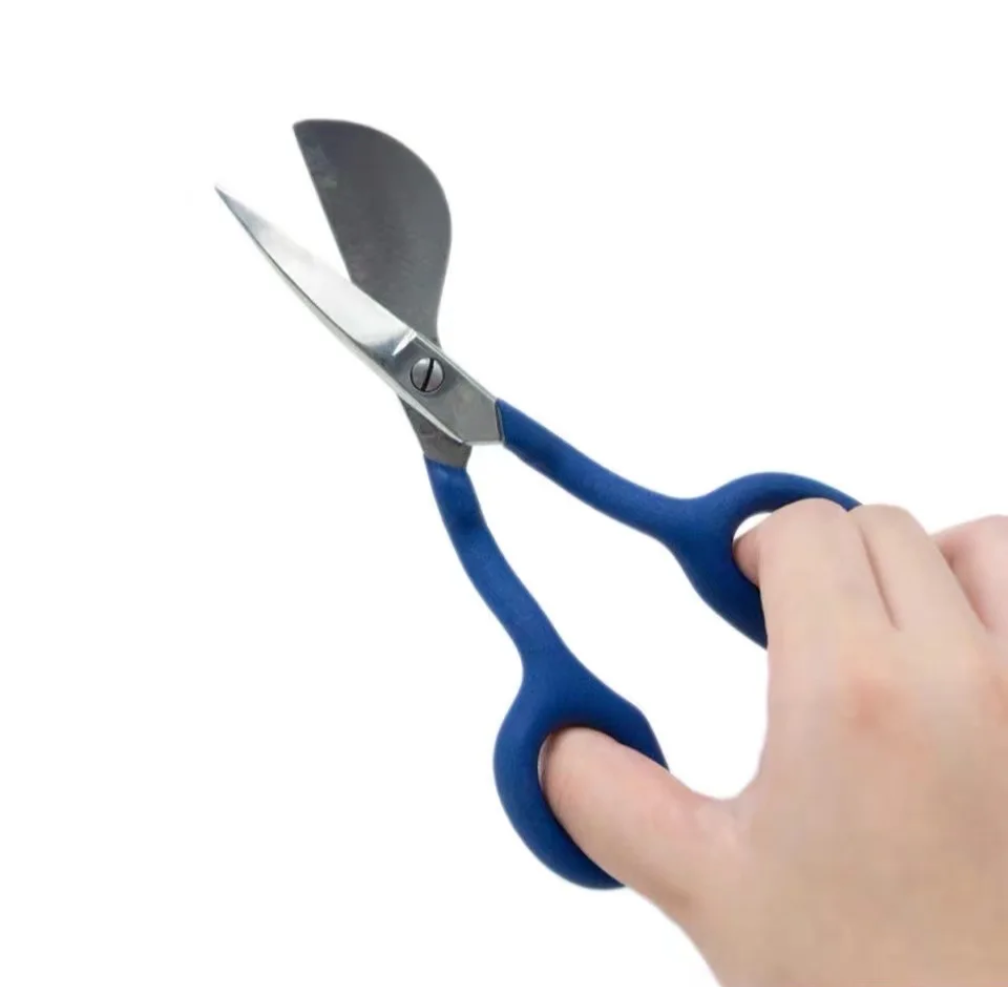 Tesoura Bico-de-pelicano